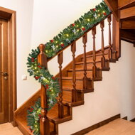 Weihnachtsgirlande ANDREA mit Beleuchtung, dekoriert, 5 m, grün