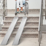 Auffahrrampen für Autos MARA, 2er-Set, 400 kg, 150 cm, Stahl